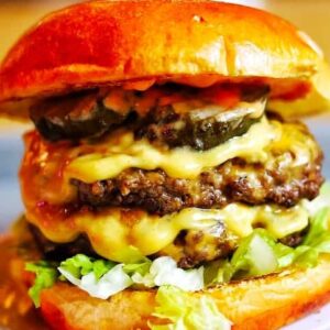 Slap and Pickle burgers and fries - Street food at Docks Beers